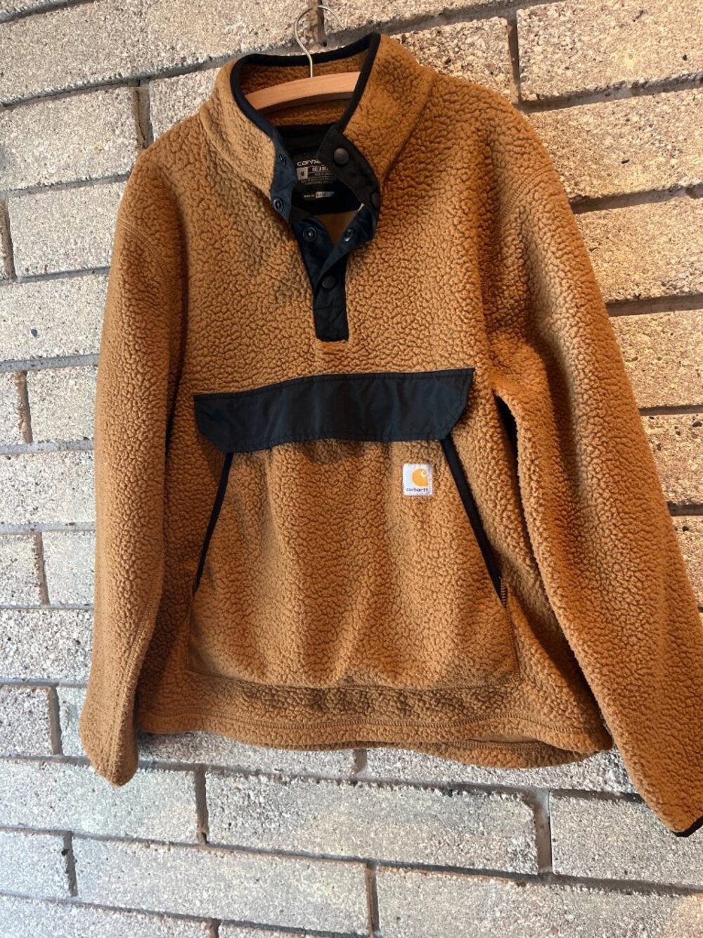 Carhartt Mens Relaxed Fit Sherpa Pullover Jacket With Snap Closure In Brown & Bl